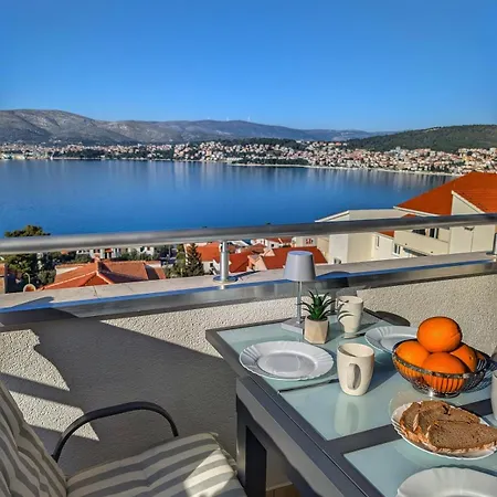 Appartement Leo Trogir