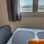 Leo شقة تروغير